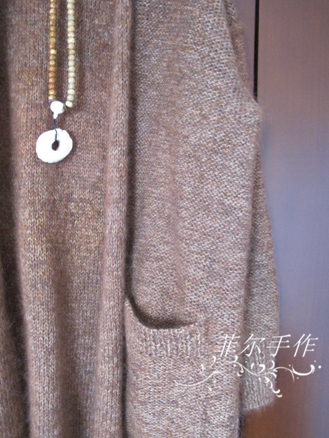 【菲爾手作】大牌開衫季之另一面---雙面穿大口袋披式外套（美圖+女兒秀) - 菲爾 - 菲爾的編織博客