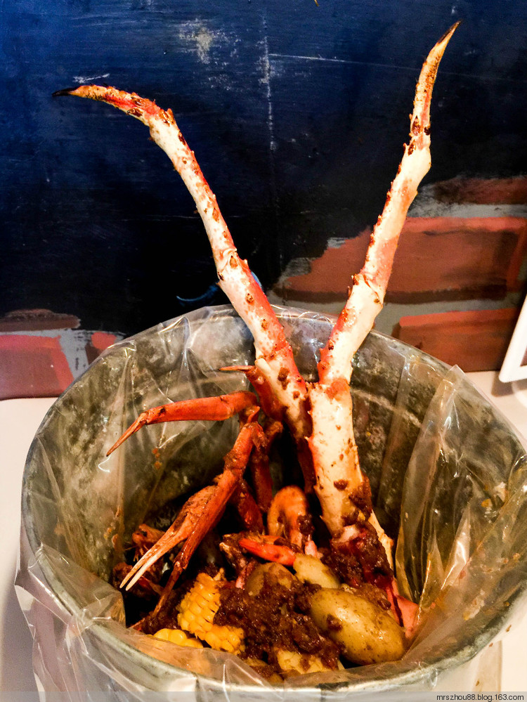 聚蟹座--世博園內(nèi)品嘗阿拉斯加帝王蟹腿 - 周太靚湯 - 周太靚湯