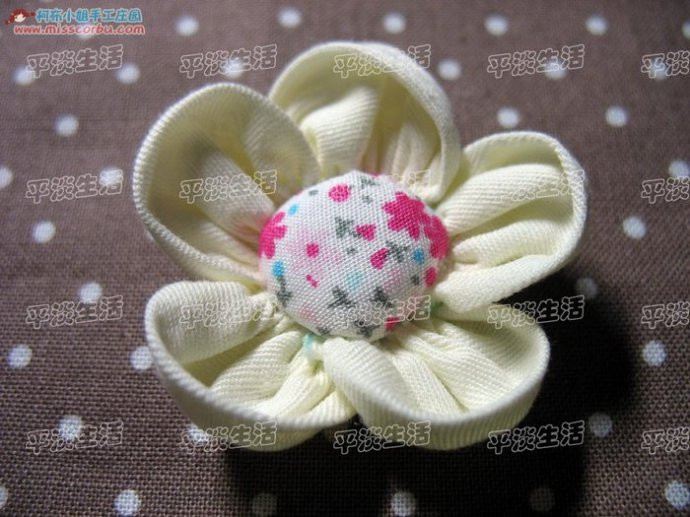 各類(lèi)布藝花制作過(guò)程 - 81226646 - 榴蓮