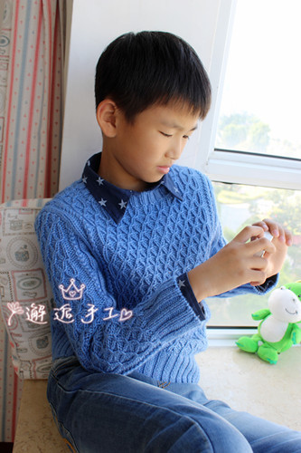 小永遠(yuǎn)~~~男童麻花圓領(lǐng)套衫 - 邂逅 - 悠然生活