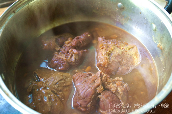 入口即化的秘制燉牛肉 - 優(yōu)媽 - 自得其樂，愛在廚房