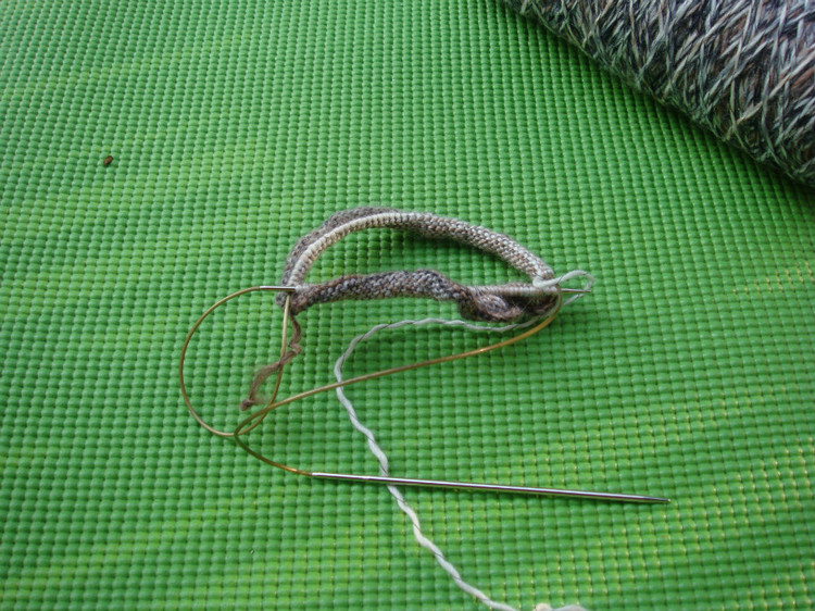 用環(huán)針織領(lǐng)口和袖口 - 七月.荷風(fēng) - 水殿風(fēng)來(lái)