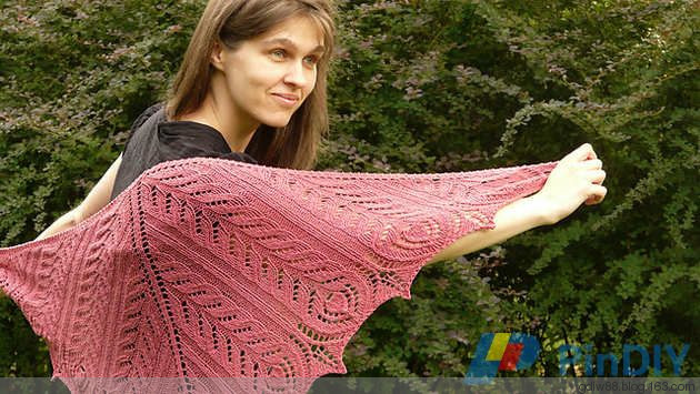 Late Hours Shawl - 木棉花 - 雨茫茫，霧茫茫，盼望花開(kāi)，花已落……