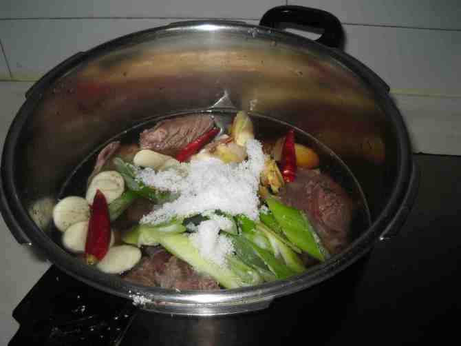 超級(jí)醬牛肉20種絕頂做法不傳秘籍 - ydq200888 - ydq200888的博客 【轉(zhuǎn)載】超級(jí)醬牛肉20種絕頂做法不傳秘籍 - 渦輪螺絲的日志 - 網(wǎng)易博客 - 壞男人 - ybj4302481@126 的博客
