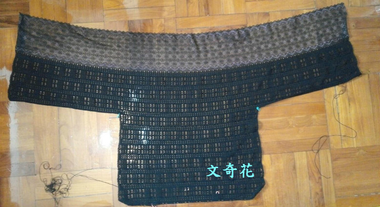 黑格兒 - 文奇花 - 一方天地, 自娛自樂