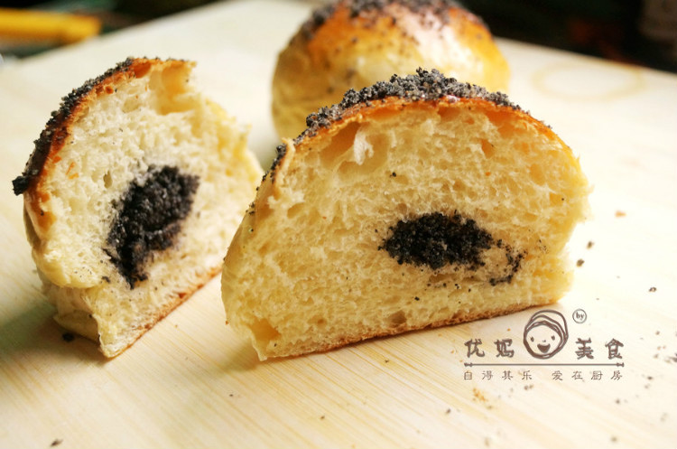 黑芝麻面包——超級(jí)好用的面團(tuán)做法 - 優(yōu)媽美食 - 優(yōu)媽美食博客