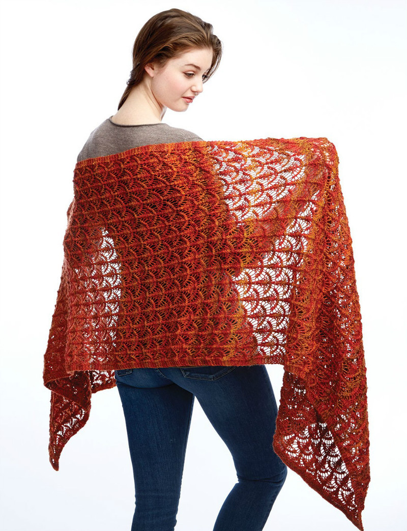 Fanfare Wrap by Patons - Daliute -
