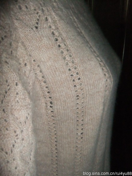 2372-4.jpg