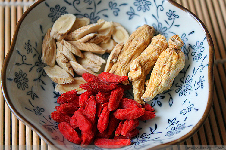 汽鍋雞 - 周太靚湯 - 周太靚湯