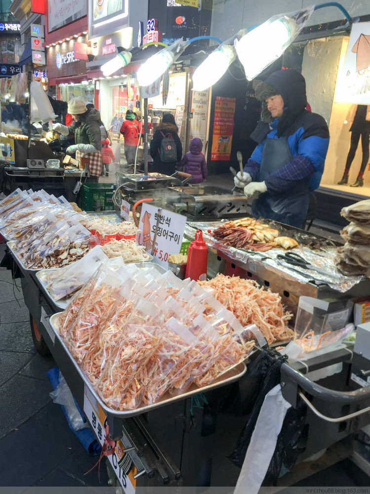 明洞街頭美食－－體驗(yàn)寒風(fēng)大餐 - 周太靚湯 - 周太靚湯