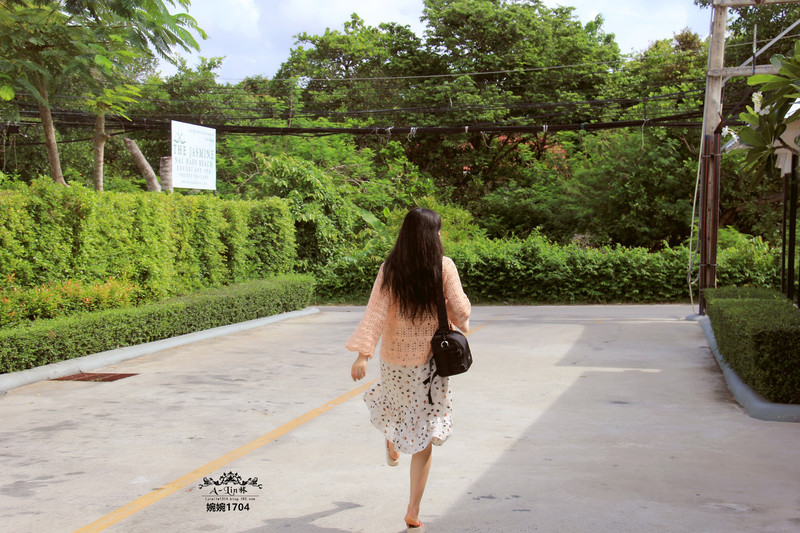 【A-Lin林】婉婉--鉤件開衫去旅行吧！1704《亮亮織吧》群作業(yè) - A-Lin林 - A-Lin的手工博客
