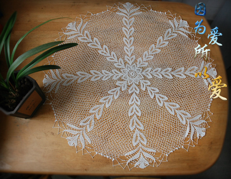 蕾絲鉤針臺布：串串心 - Daphne Tsui - 因為愛所以愛