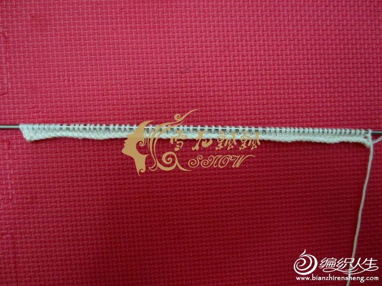 【轉(zhuǎn)雪花飄飄】后片開領(lǐng)、斜肩不斷線的織法 - 絲路花雨 - 鉤織——別樣的快樂