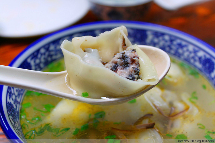 無(wú)錫--惠山小吃 - 周太靚湯 - 周太靚湯