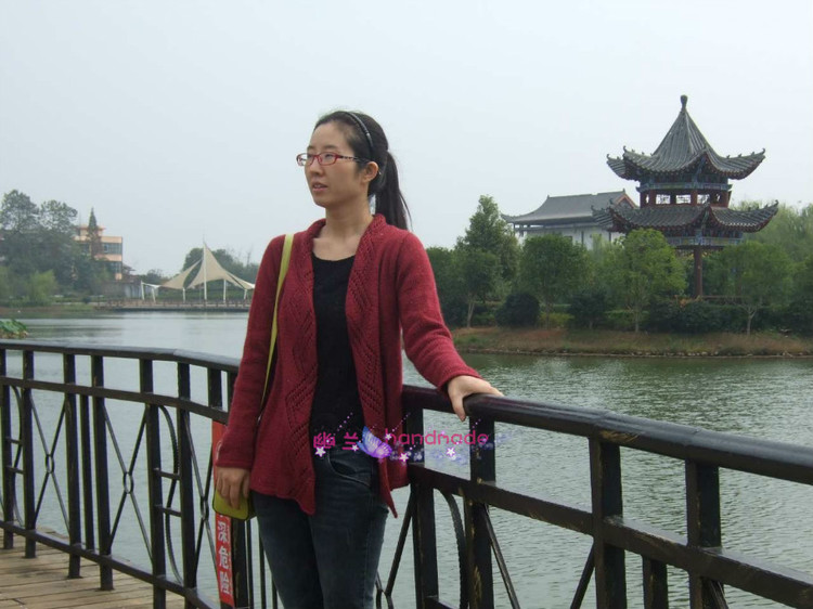 愛(ài)意～～～酒紅色不規(guī)則下擺披肩式外套*女人味十足22 - 空谷幽蘭 - 指間的溫柔