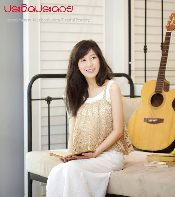 泰國(guó)新雜志Pradid Pradoy 2014視圖 - Daliute -