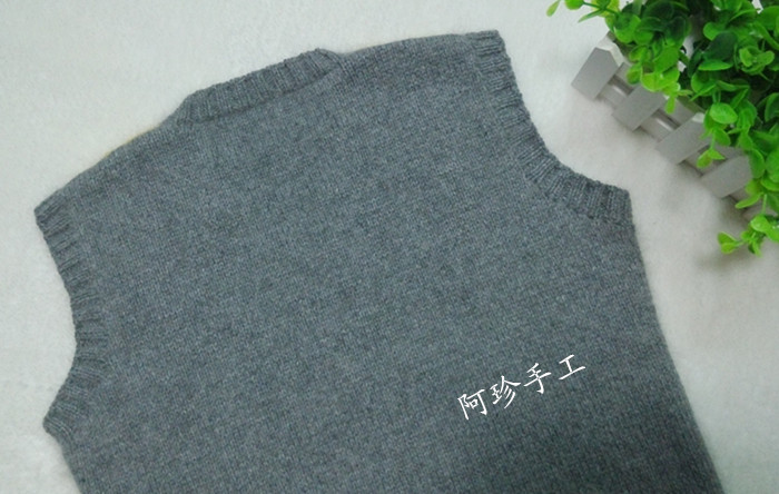 【阿珍手工】“童年”--7-8歲兒童雞心領(lǐng)羊絨背心 - 阿珍 - 阿珍手工編織