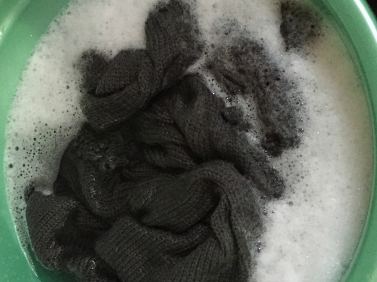 用R網(wǎng)很熱的花樣織一件灰色休閑套頭衫 - Daphne Tsui - 因為愛所以愛