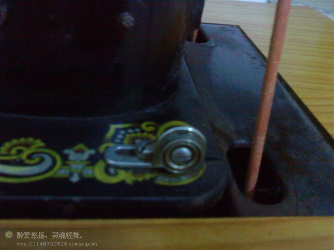 家有老式縫紉機的朋友，一定要收藏! - 格格 - 格格的博客