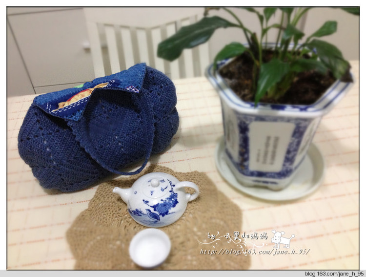 二十四片拼花小拎包※【小黑媽媽】手工☆鉤針 - 小黑的媽媽（忘憂草） - 東籬小筑