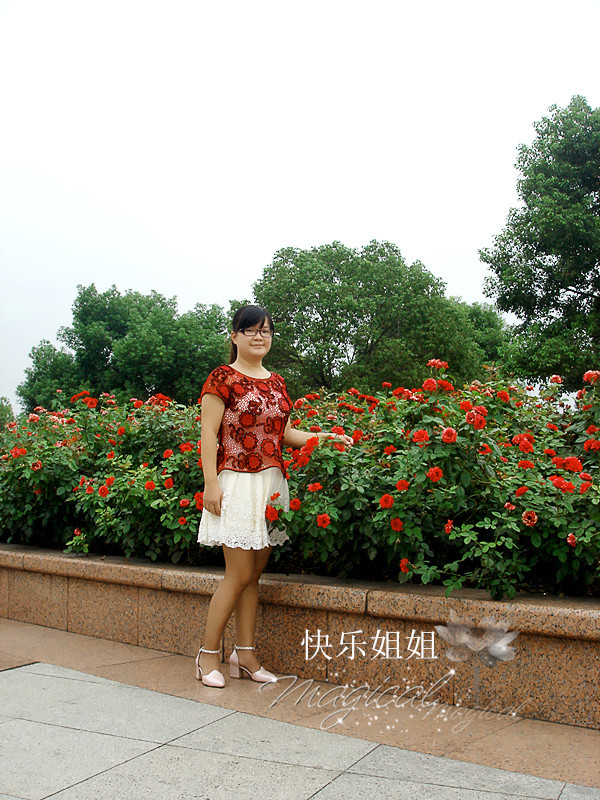 【暖心】2014 - 快樂姐姐 - 快樂姐姐---快樂小屋