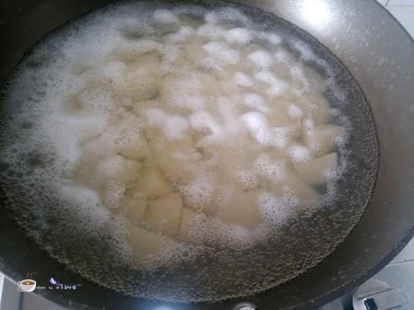 土豆這樣做，簡單、好吃！一招鮮，百里香，香百里！秘訣在這里！