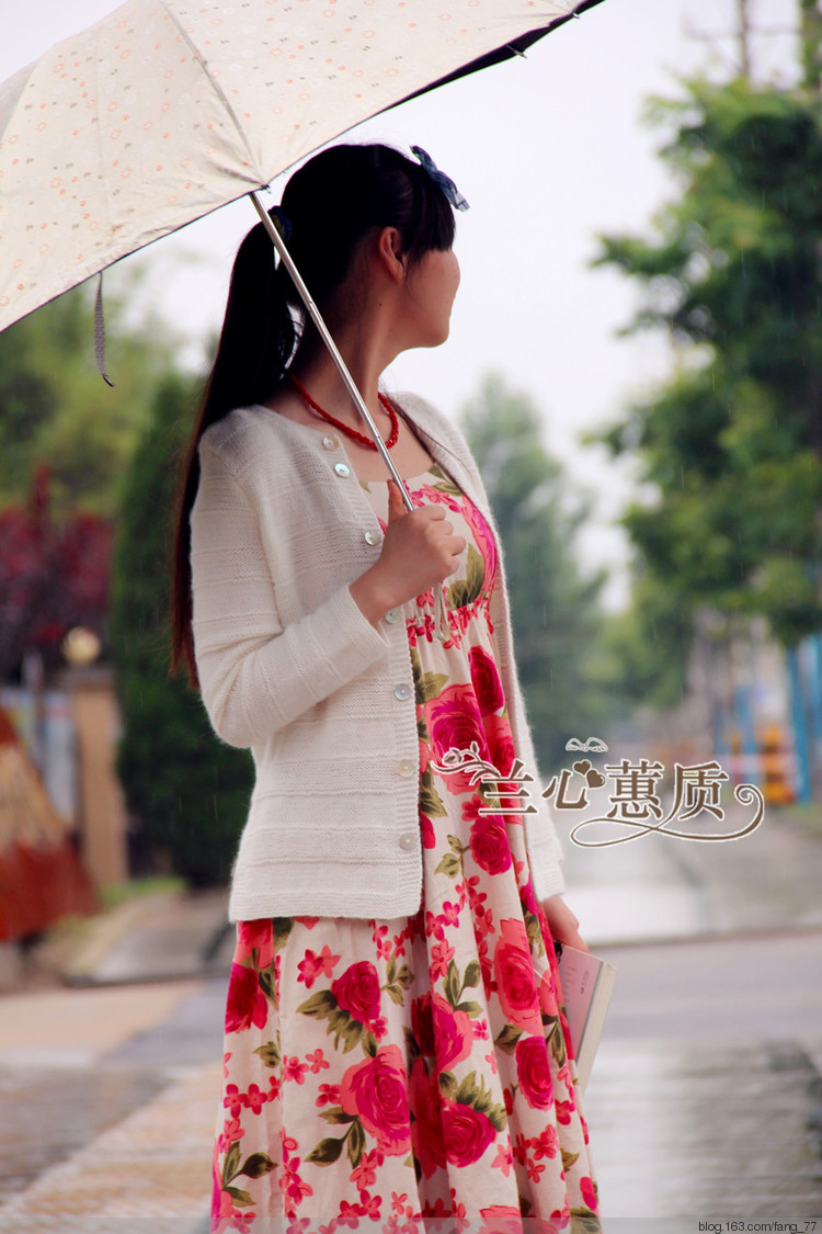 跟織沙丘~~在雨中~~~(蘭心蕙質(zhì)2015) - 蘭心蕙質(zhì) - 蘭心蕙質(zhì)藍(lán)云海