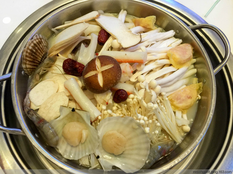 骨頭火鍋--很朋友一起貼秋膘 - 周太靚湯 - 周太靚湯
