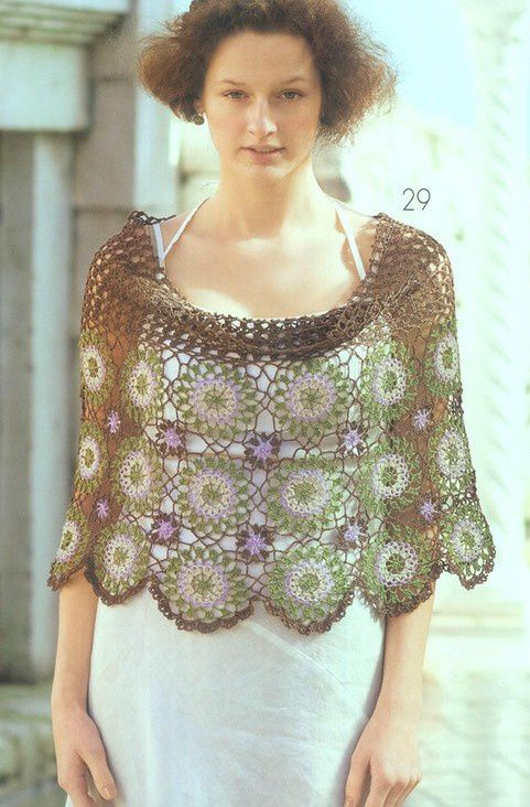 poncho aux motifs ronds