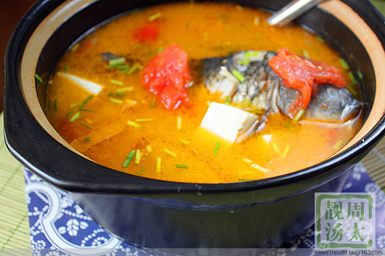 鯽魚番茄豆腐湯 - 周太靚湯 - 周太靚湯