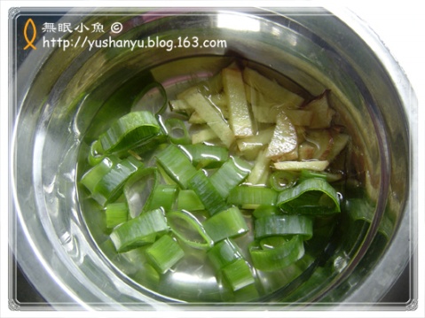 【引用】京醬雞絲和口愛(ài)的小薄餅 - 酷愛(ài)編織的貓(陳貓) - 貓公館 【引用】京醬雞絲和口愛(ài)的小薄餅 - 酷愛(ài)編織的貓(陳貓) - 貓公館